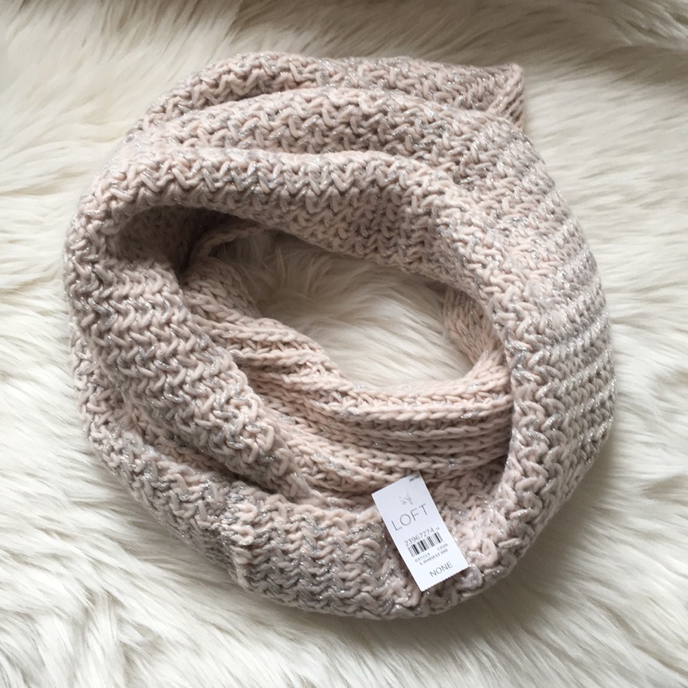 Loft infinity scarf pink and silver